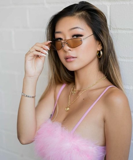 Gloriawuuu top profile image