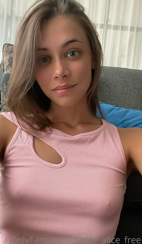 girl onlyfans hot sexy pic