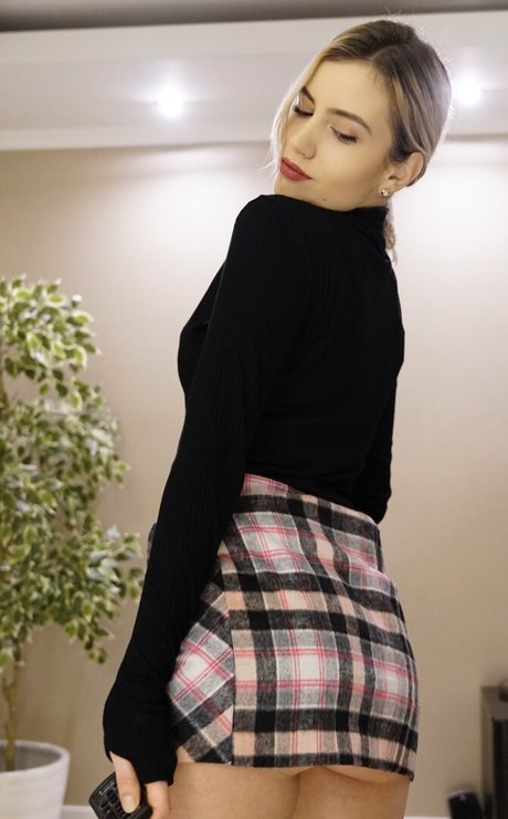sarrabooo free model img