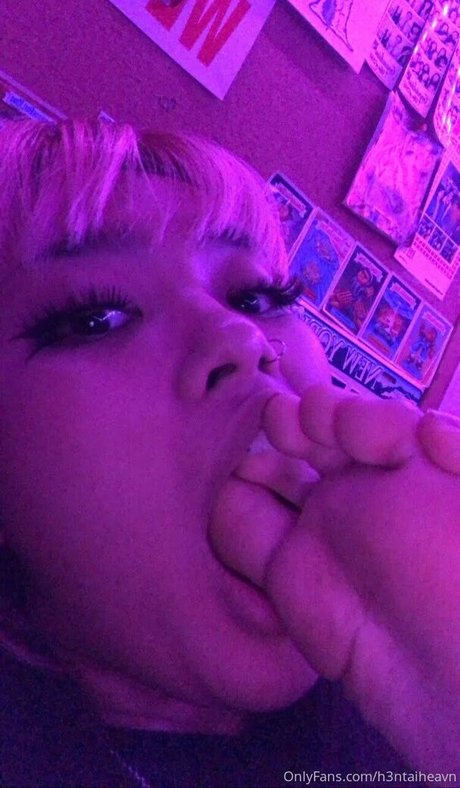 Snorlaxativez pornstar img