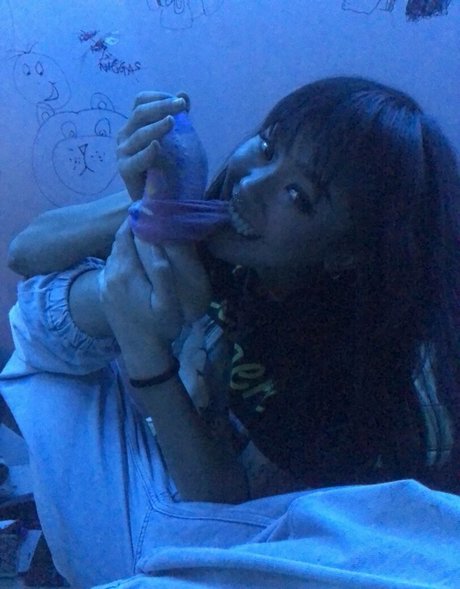 Snorlaxativez star nude images