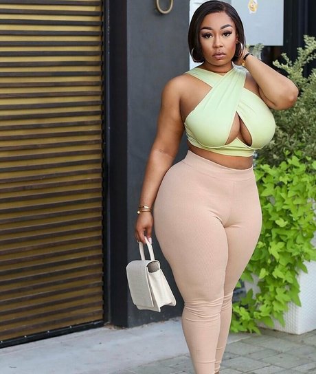 brittney tonee nude star img