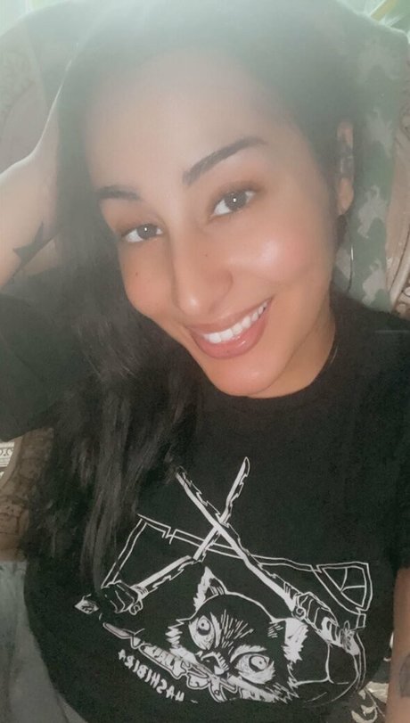 Mala444u pornstar beautiful image