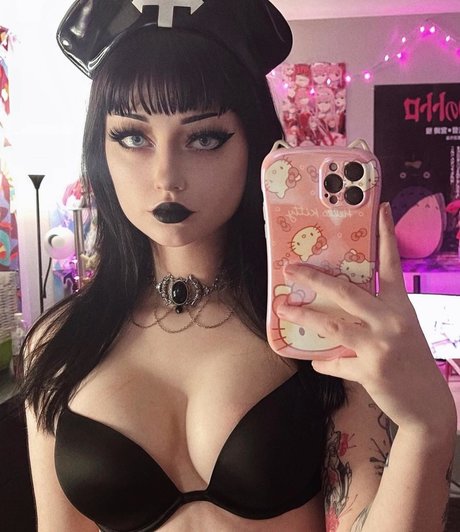 beauty teen onlyfans naked pic