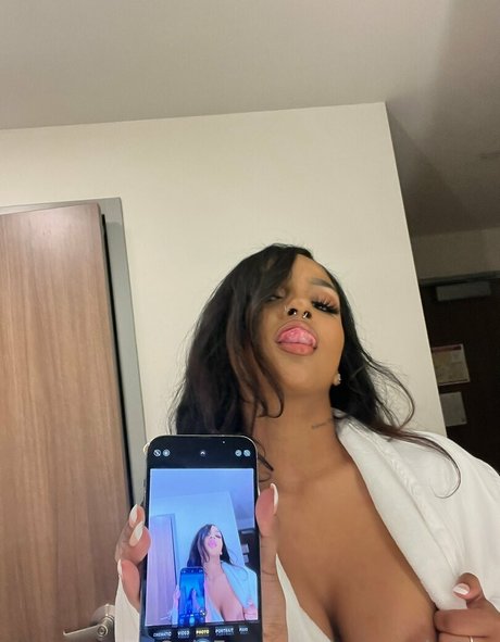 Amaraababyy pornstar exclusive images