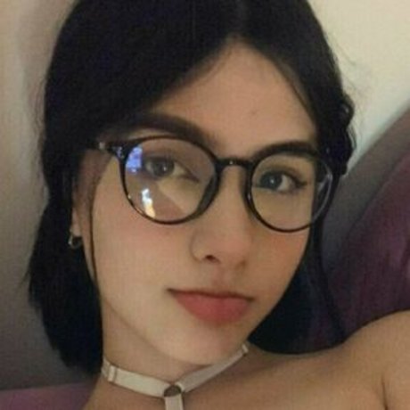 Lxxrxsc naked model image