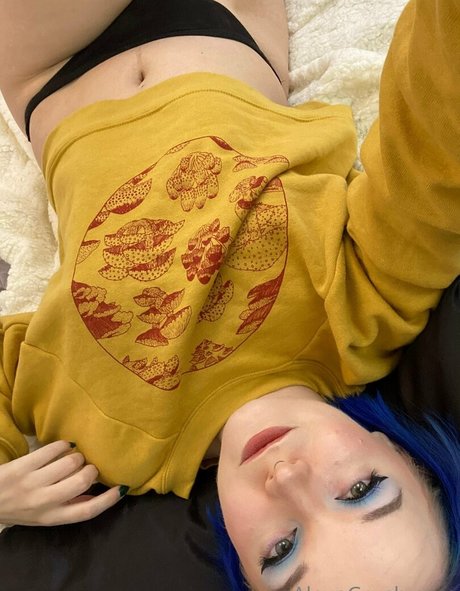 thealexacrush pornstar nude picture