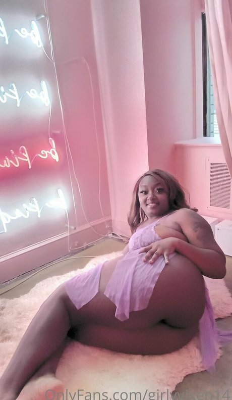 girlyvixxxen hd star photos