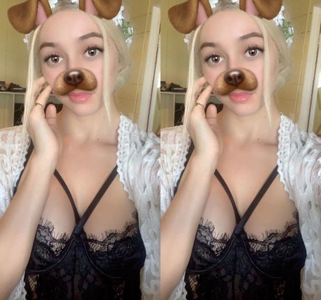 Bree Louise sex model images