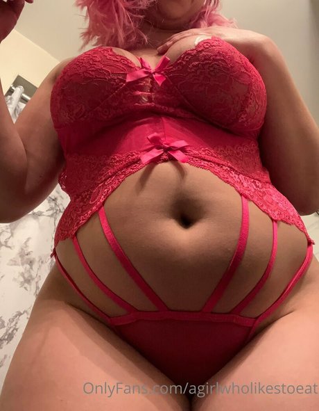 Agirlwholikestoeat xxx actress pics
