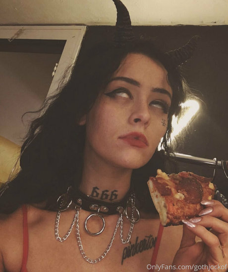 Gothjockof sex star pic