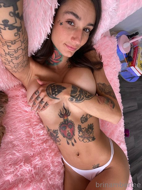 Brin Amberlee model high quality picture