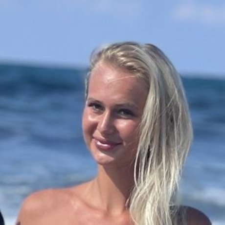 Caro loesel star porn gallery