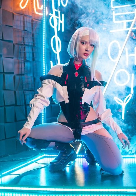 Sai Westwood sexy model pic