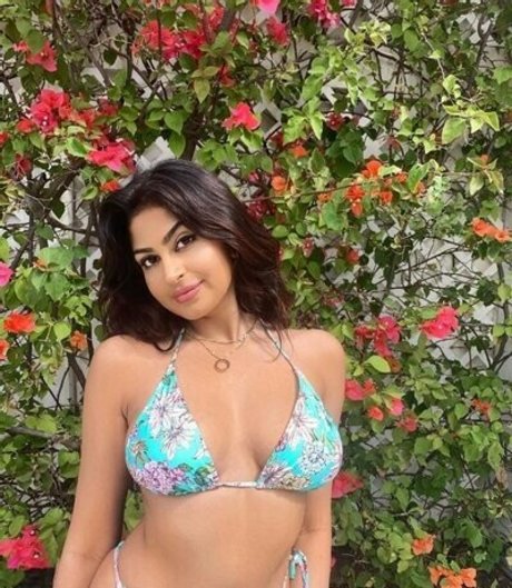 Shreya Arun high quality pornstar pics