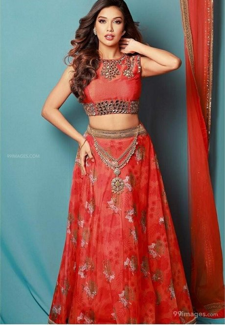 Divya Agarwal sex star galleries