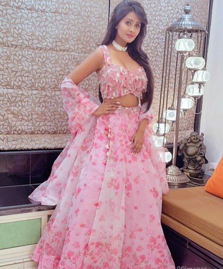 Kanchi Singh high quality star pics