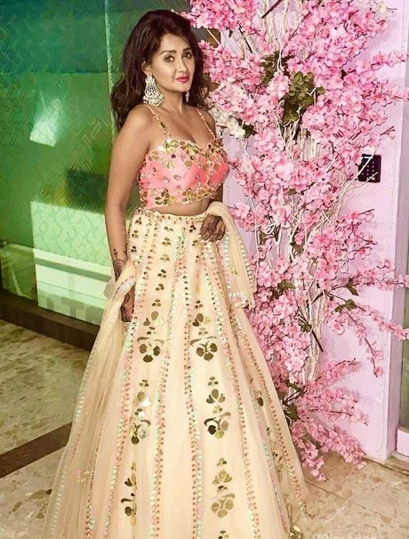 Kanchi Singh star beautiful gallery