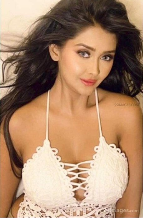 Kanchi Singh pornstar hd archive