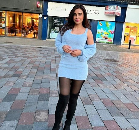Ankitta Sharma porn model pics