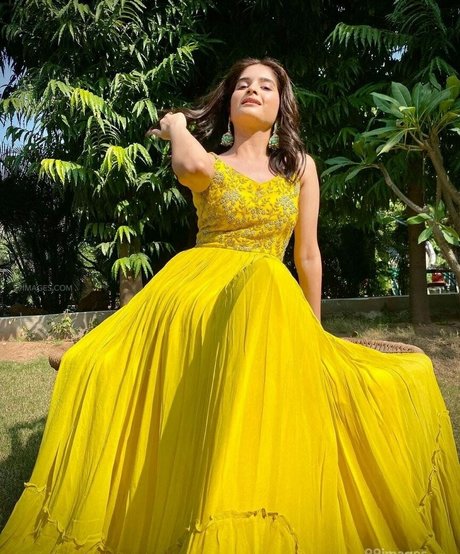 Bhavika Sharma star art photos
