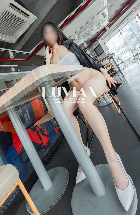 LuvianPublic high quality star photos