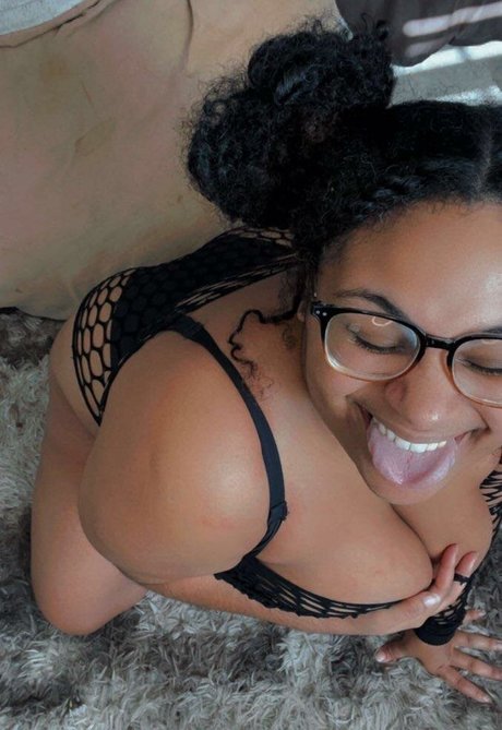 flexible teen onlyfans sexy nude pics