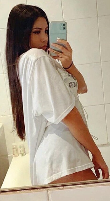 Smileyrileyxx pretty actress image