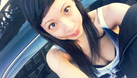 Women4chan top star image