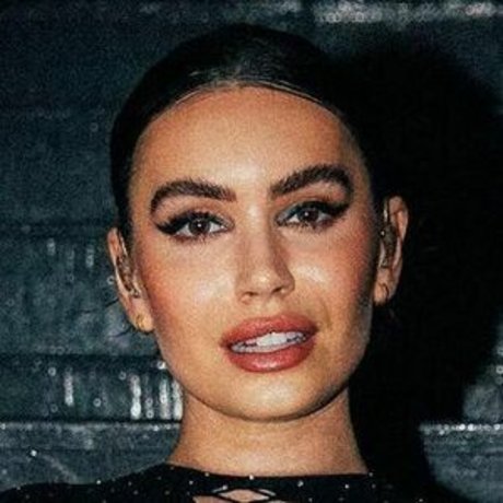 Sophie Simmons model perfect gallery