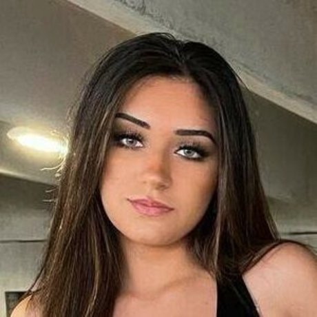 Christina Roki star hot photo