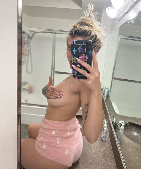 AvaAngelEyes star adult photo