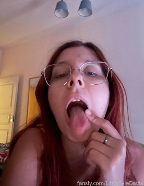 LittleEvieDavis profile image