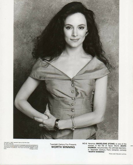 Madeleine Stowe erotic star pics