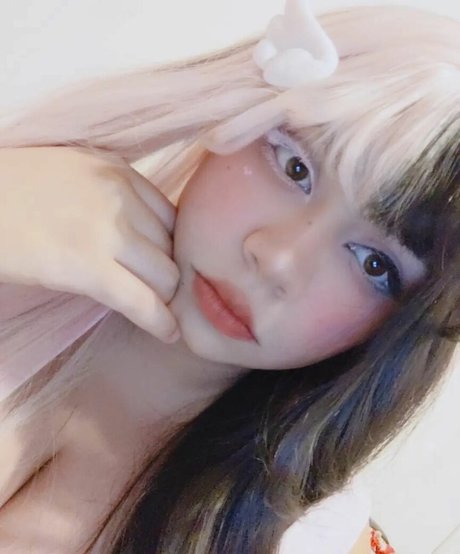 Yeonniebaby exclusive pornstar image