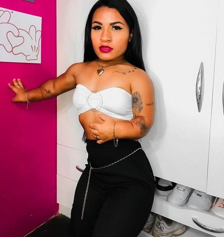 Dayanne Gomes top pornstar pics