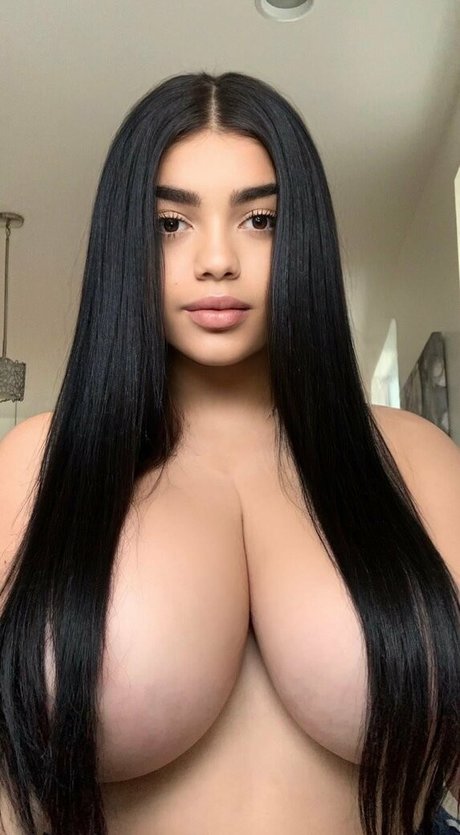 Yummy Yazmin star porn picture