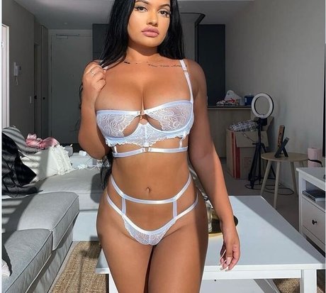Ari Kumar xxx model pic