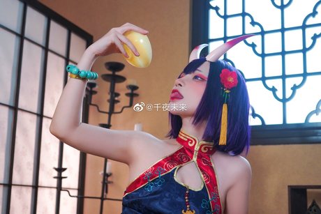 SenyaMiku pornstar art galleries