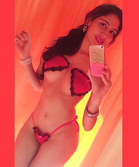 Estrelaanaluh 23 nudes star gallery