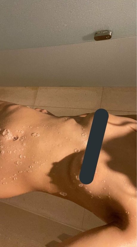 angelsmoonbeam exclusive star photo