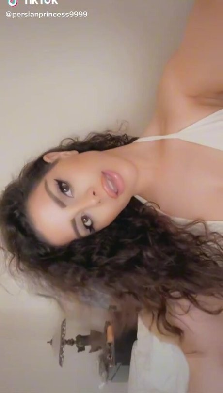 persianprincess model nice photo