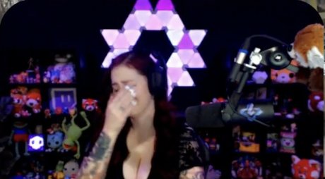 LacedUpLauren model xxx image