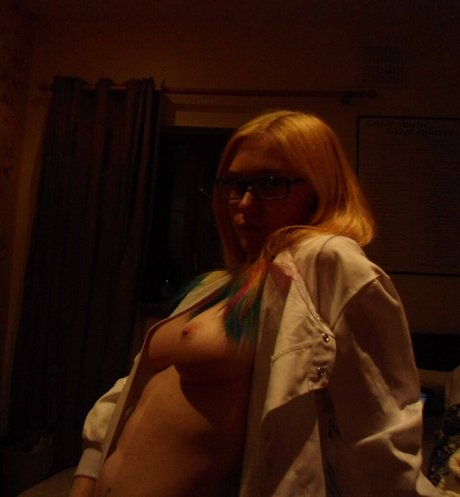 PoloSnuggles pornstar naked photos