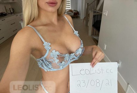 Milan Rose naked actress image