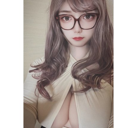 very skinny onlyfans hot nude images