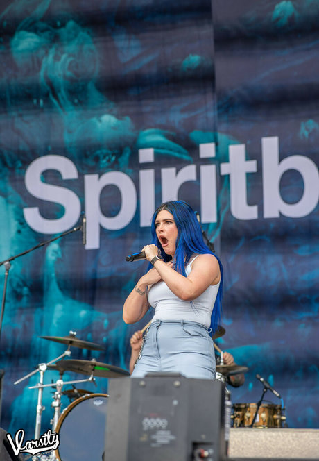 WomenMetal pornographic model photo
