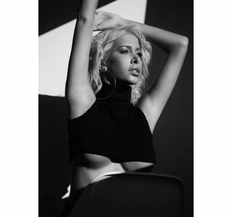 Sapir Shalev model erotic photos