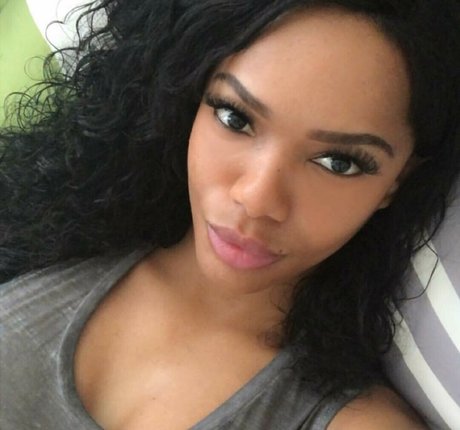 Brittany Danyelle top model picture
