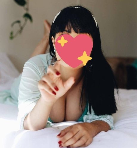 Lavinia Miyazaki star pretty photos
